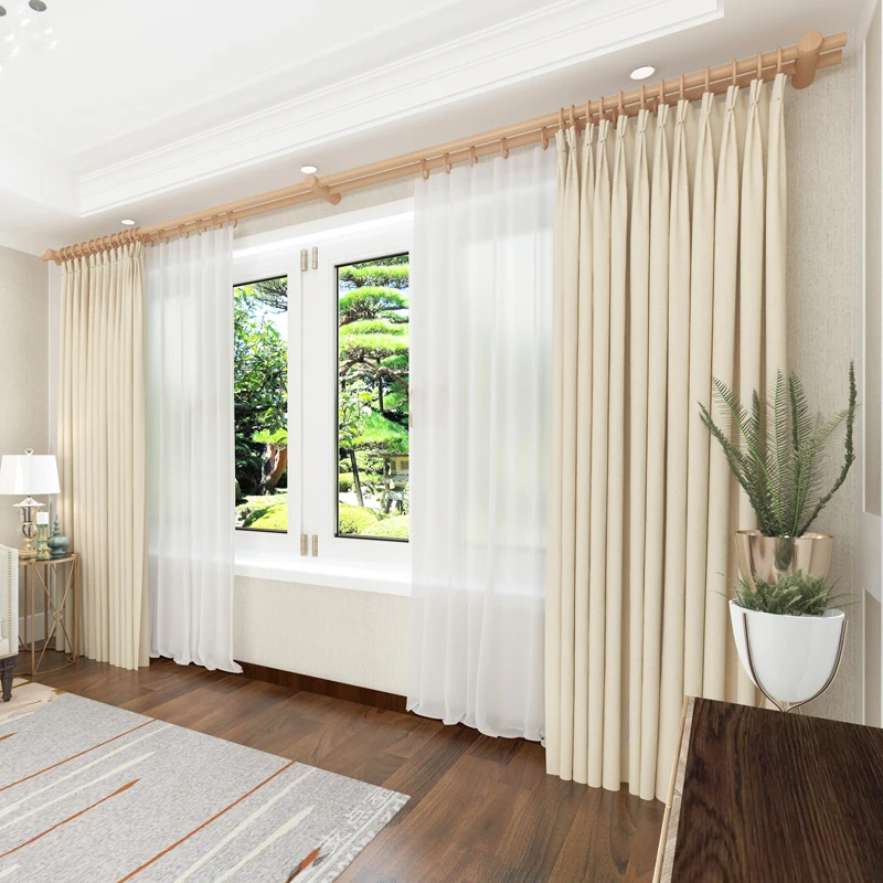 Резные деревянные карнизы для оформления окон в классическом интерьере