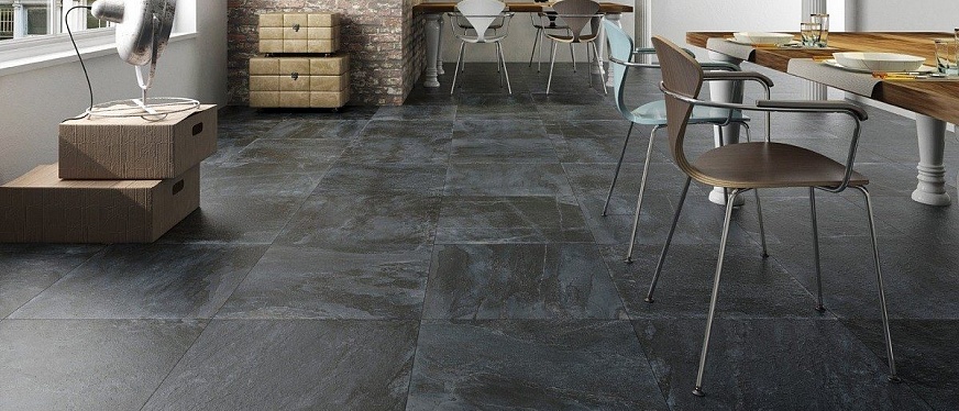 Полы из натурального сланца для помещений с высокой проходимостью: особенности материала и укладки