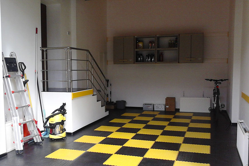 Резиновые покрытия для спортивных и детских помещений