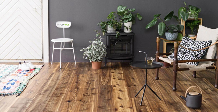 Паркетная доска с брашированием для создания деревенского стиля