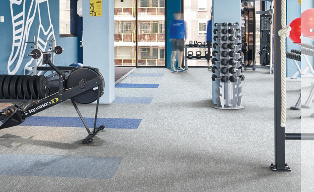 Покрытие пола кварцвинилом для спортзалов