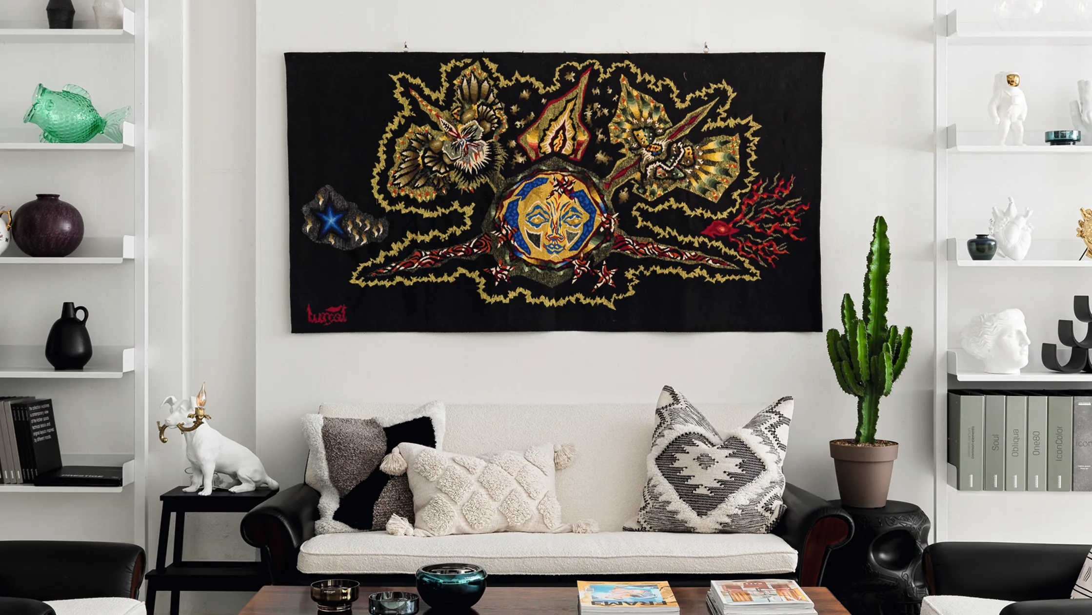 Как украсить стены гобеленами