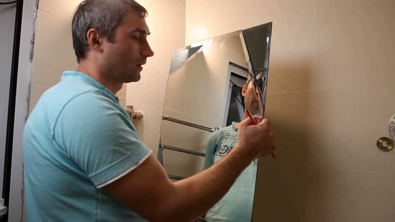Демонтаж стеклянных и зеркальных покрытий: без сколов и трещин