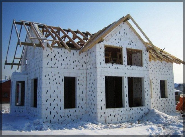 Ремонт дома для постоянного проживания: важные нюансы