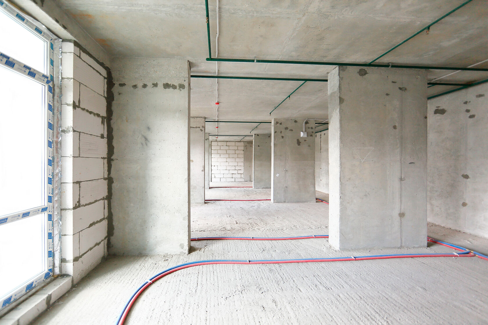 Как подготовить комнату к демонтажу: правила безопасности