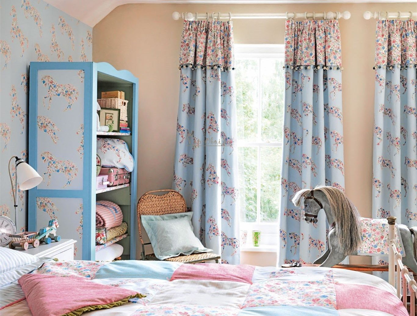 Выбираем шторы и текстиль для детской: советы по красоте и безопасности