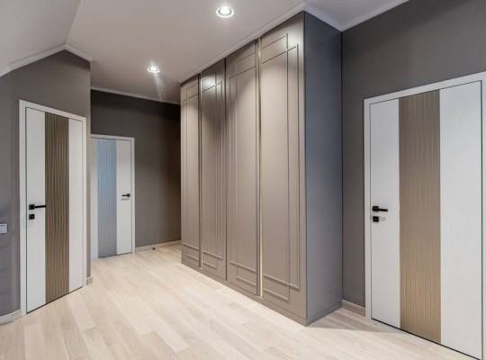 Шкаф-купе в прихожей: размеры, наполнение и лучшие идеи хранения